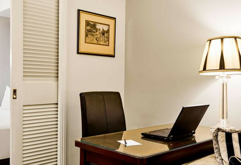 جناح, Stamford Plaza Melbourne