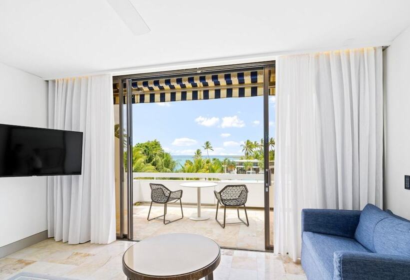 اتاق پریمیوم با چشم‌انداز دریاچه, Intercontinental Hayman Great Barrier Reef