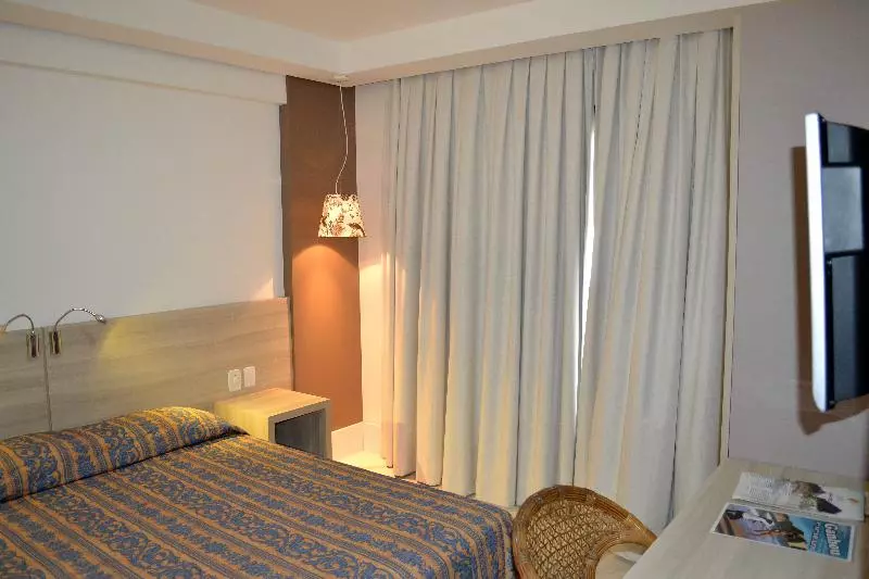 اتاق استاندارد, Motel Mayfair On Cavell