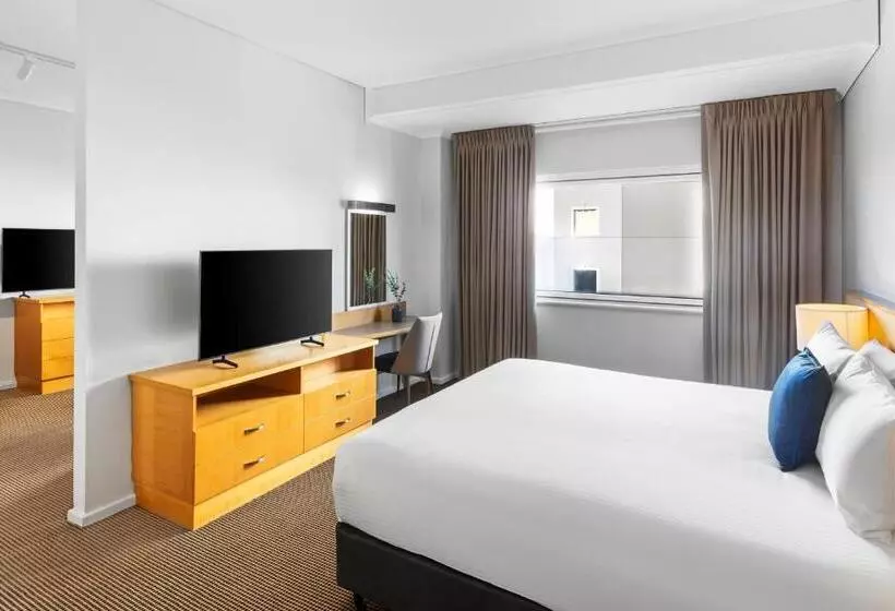Suite Executiva, Novotel Perth Langley