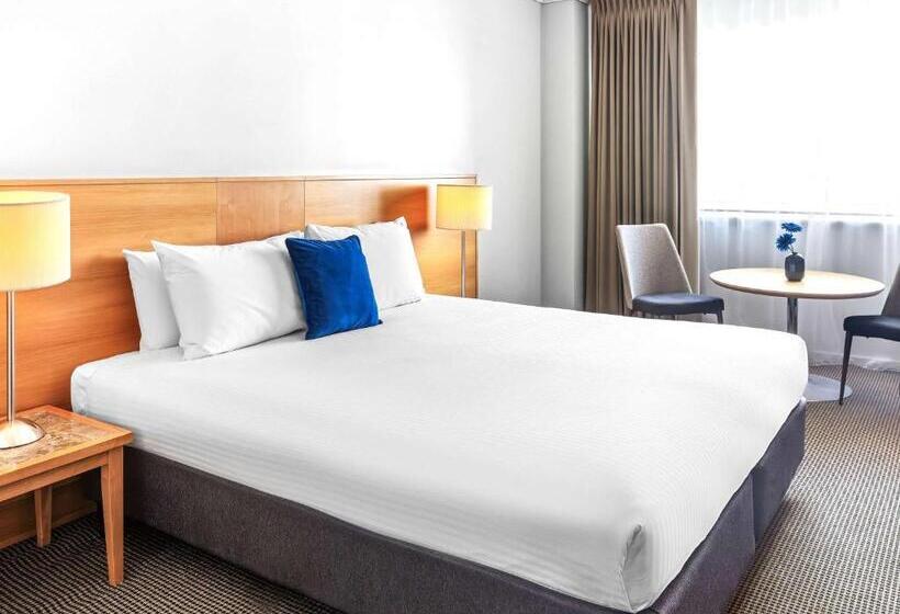 اتاق استاندارد با تخت بزرگ, Novotel Perth Langley
