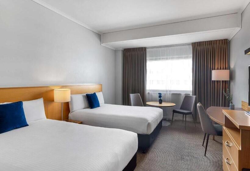 标准间带双人床, Novotel Perth Langley