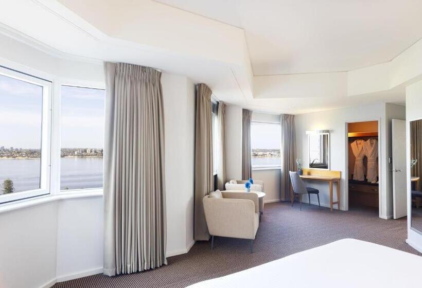 スーペリアースイート, Novotel Perth Langley