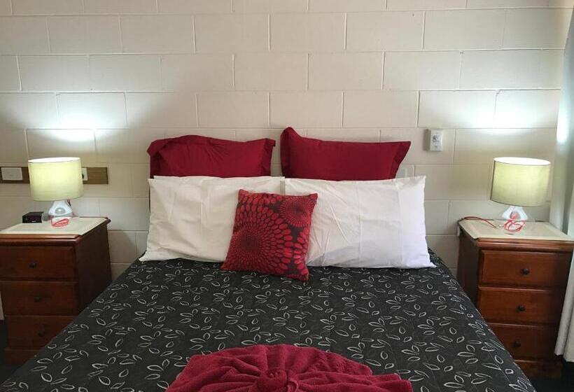 חדר אקונומי, The Lodge Outback Motel