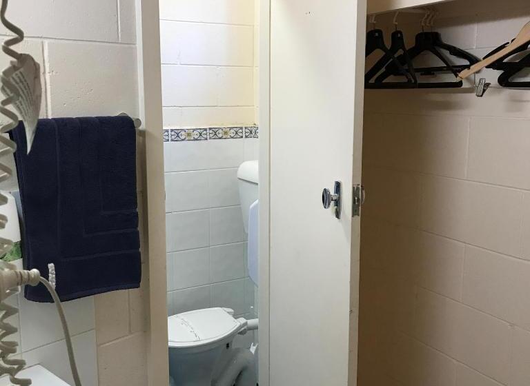 Номер Economy, The Lodge Outback Motel