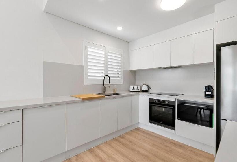 آپارتمان 3 خوابه, The Noosa Apartments