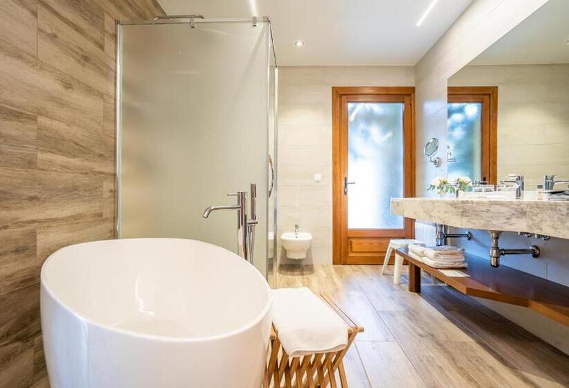 سوییت سوپریور, Abba Ordino Babot