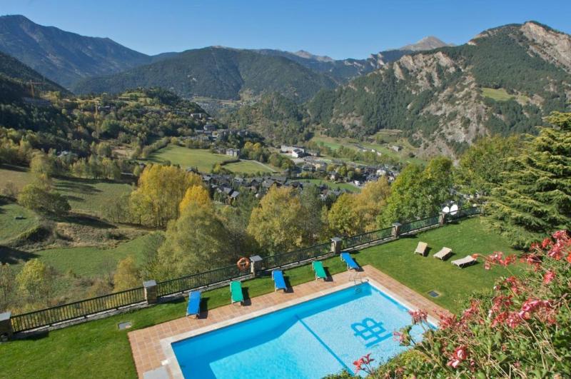 اتاق خانوادگی, Abba Ordino Babot