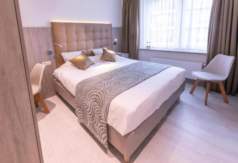 חדר בסיסי, Atlanta Knokke