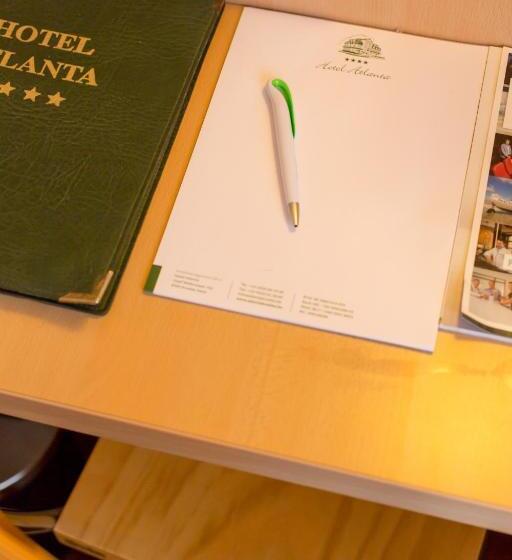 חדר סטנדרט לארבעה, Atlanta Knokke