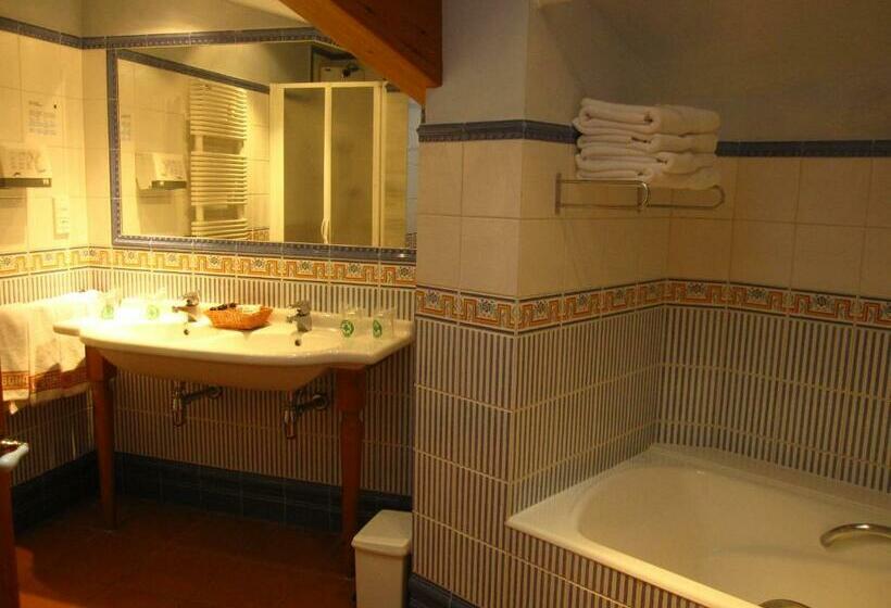 اتاق خانوادگی, Bonavida