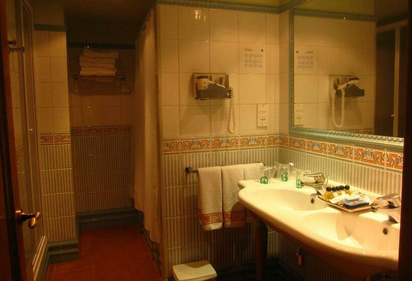 اتاق خانوادگی, Bonavida