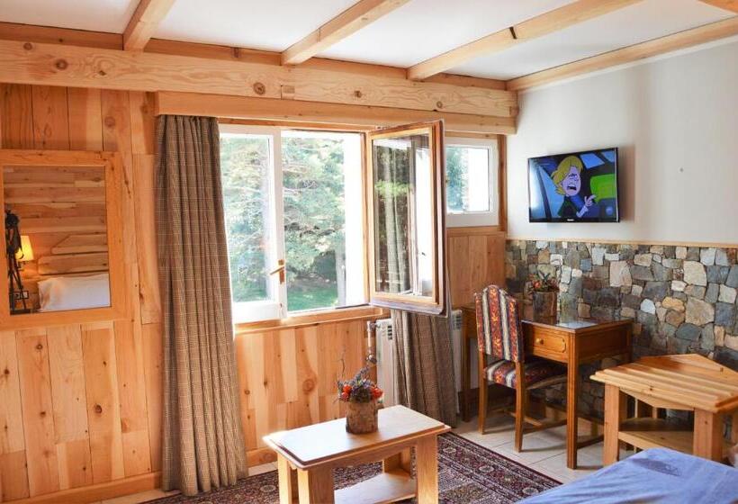 Habitació Triple Deluxe, Coma Bella