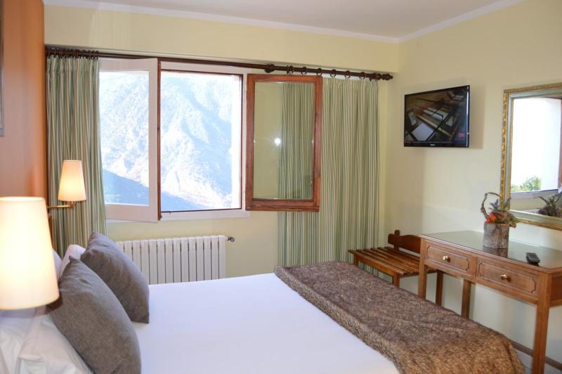 Habitació Estàndard, Coma Bella