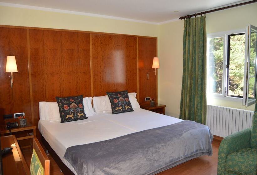 Habitació Triple Estàndard, Coma Bella