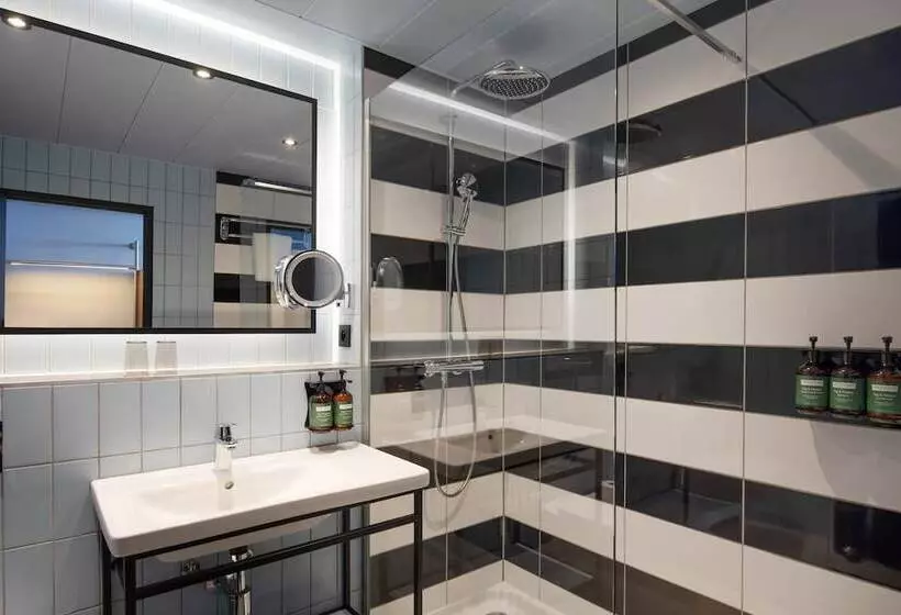 اتاق پرمیوم, Crowne Plaza Antwerpen By Ihg