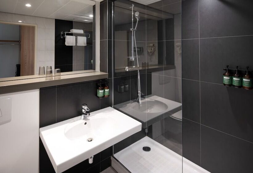 اتاق استاندارد, Crowne Plaza Antwerpen, An Ihg