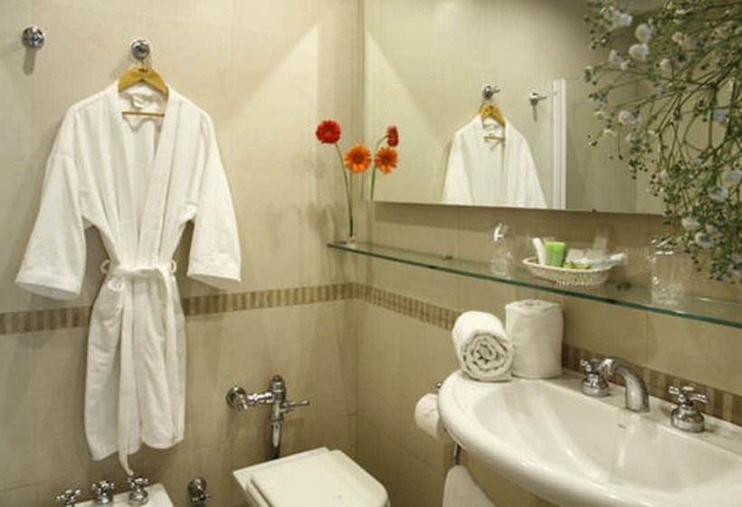 اتاق استاندارد, El Conquistador