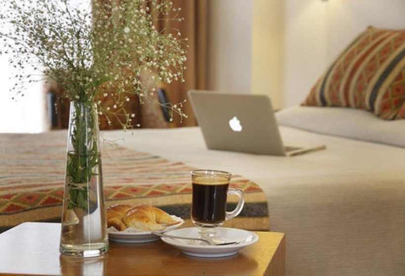 اتاق استاندارد, El Conquistador