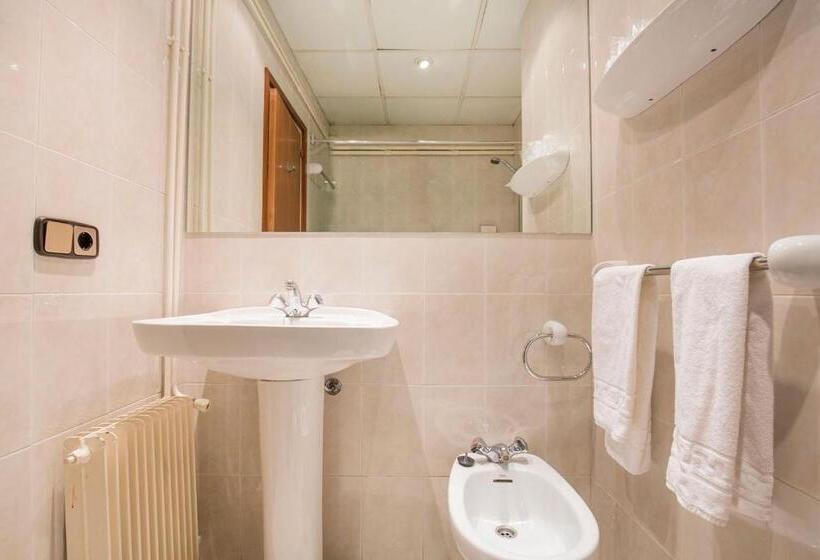 اتاق استاندارد یک نفره, Encamp by Nexta