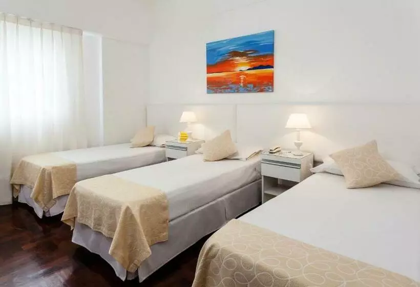 اتاق استاندارد سه نفره, Facon Del Mar