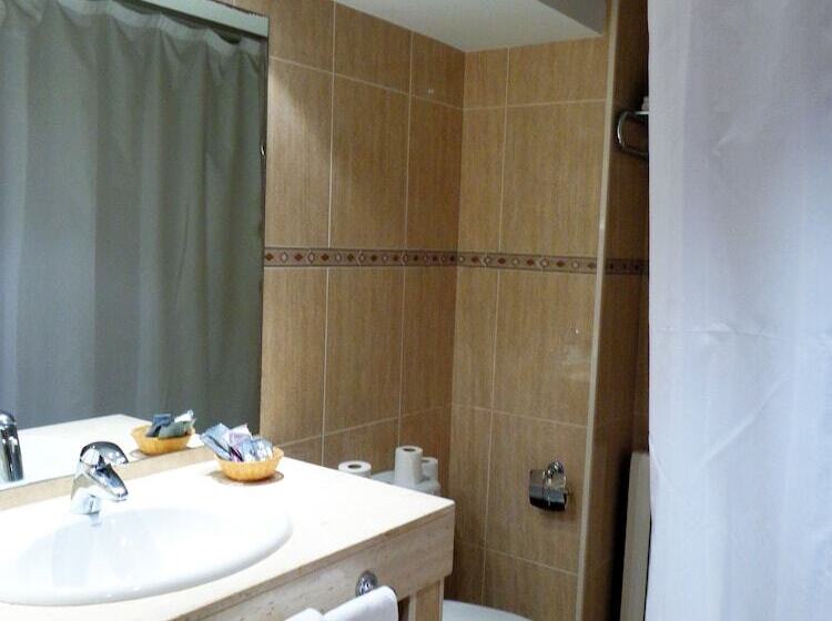 اتاق استاندارد یک نفره, Festa Brava