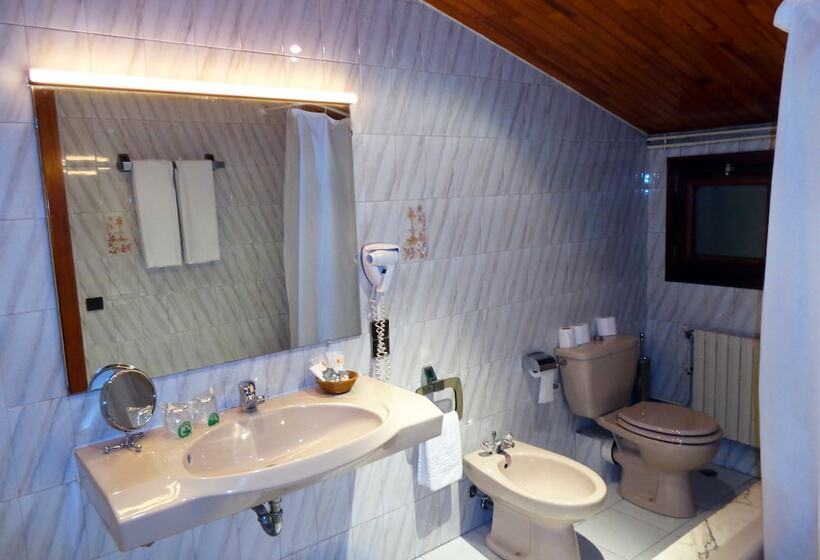 اتاق استاندارد, Festa Brava