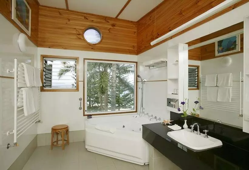 オーシャンビューデラックスルーム, Kims Beachside Retreat