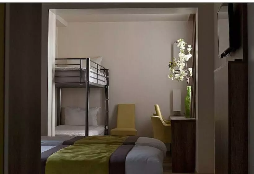 اتاق خانوادگی, Mercure Oostende