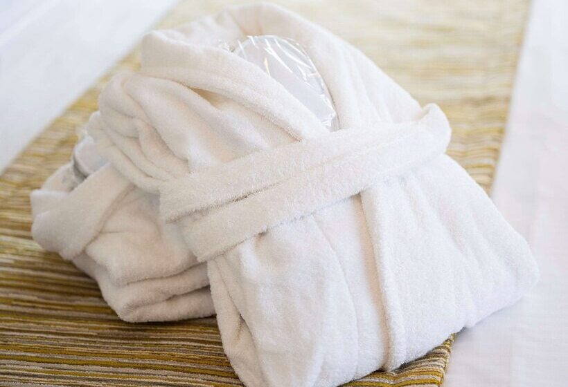 غرفة برستيج, Mercure Oostende