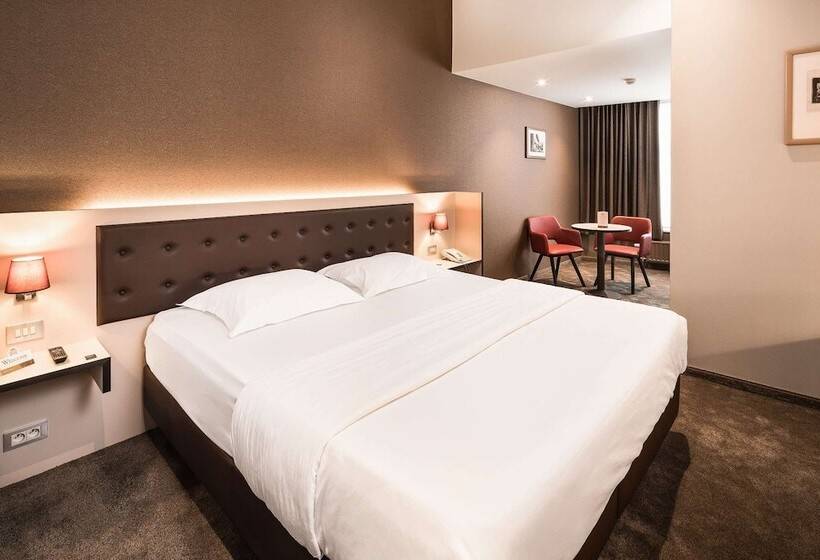 Номер Superior, Navarra Brugge