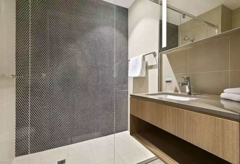 آپارتمان لوکس 2 خوابه, Quality Hotel Parklake Shepparton