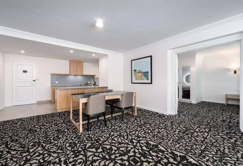 آپارتمان لوکس 1 خوابه, Quality Hotel Parklake Shepparton