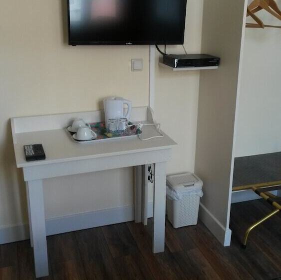 스탠다드 룸, Queen Mary