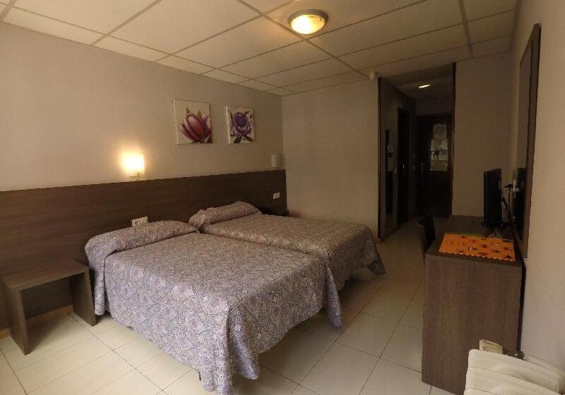 اتاق استاندارد, Somriu Hotel City M28