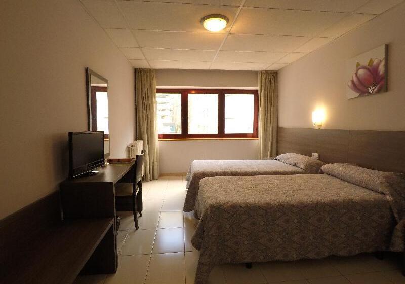 اتاق استاندارد, Somriu Hotel City M28