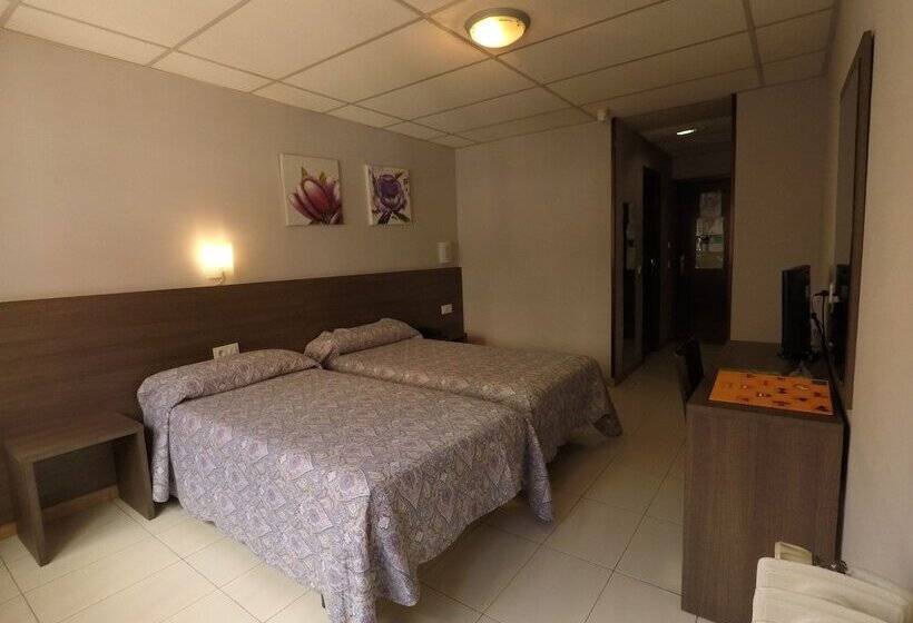 اتاق استاندارد, Somriu Hotel City M28