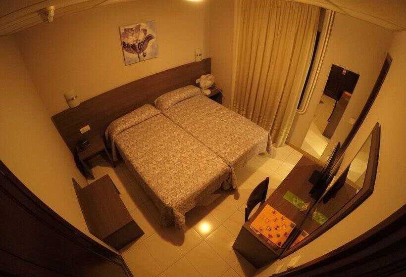 اتاق اقتصادی داخلی, Somriu Hotel City M28