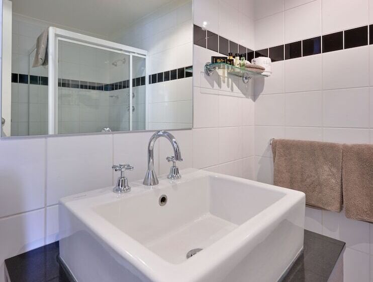 اتاق کلاس بیزنس, Westland Hotel Motel