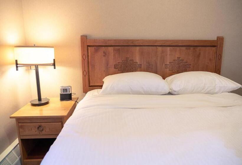 ２ベッドスイートルーム, Banff Rocky Mountain Resort