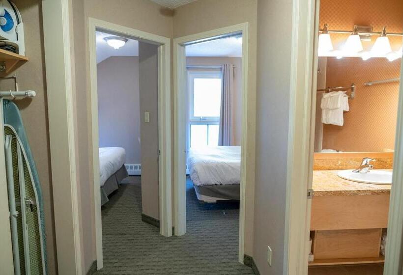 ２ベッドスイートルーム, Banff Rocky Mountain Resort
