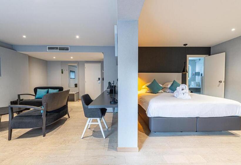 غرفة سوبيريور عائلية, C Hotels Andromeda