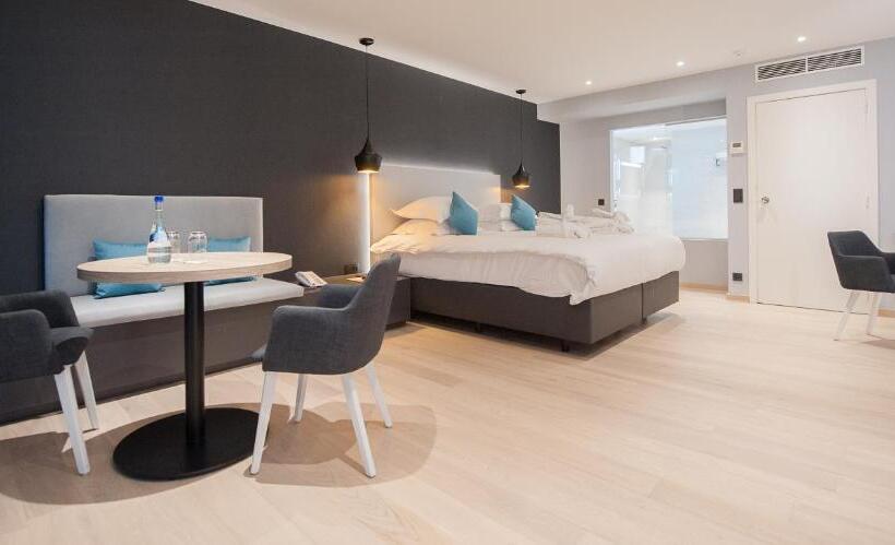 جناح جونيور لذوى الاحتياجات الخاصة, C Hotels Andromeda