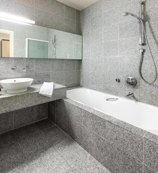 Трехместный Номер Комфорт, Cosmopolite Hotel Nieuwpoort Bad
