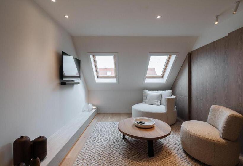 Люкс Повышенной Комфортности, Cosmopolite Hotel Nieuwpoort Bad