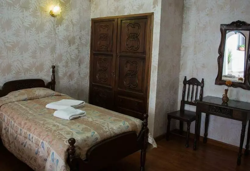 スタンダードシングルルーム, Hostal Sucre