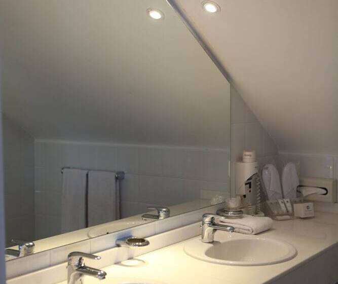 Полулюкс, Auberge Du Pêcheur