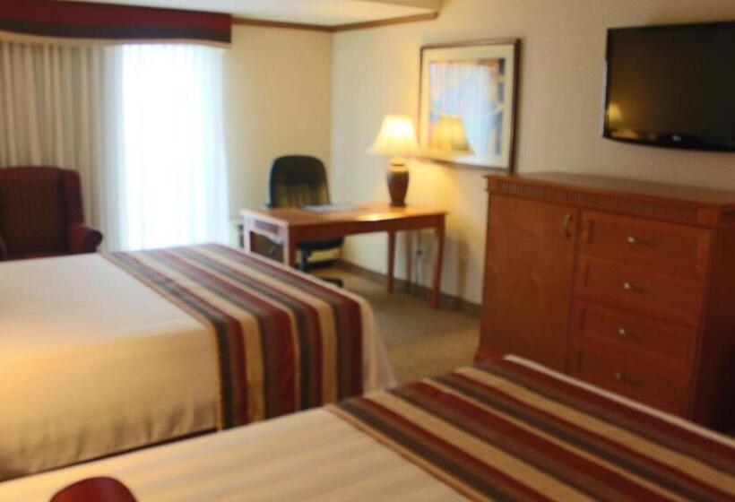 プールビュースタンダードルーム, Best Western Plus Port Ocall