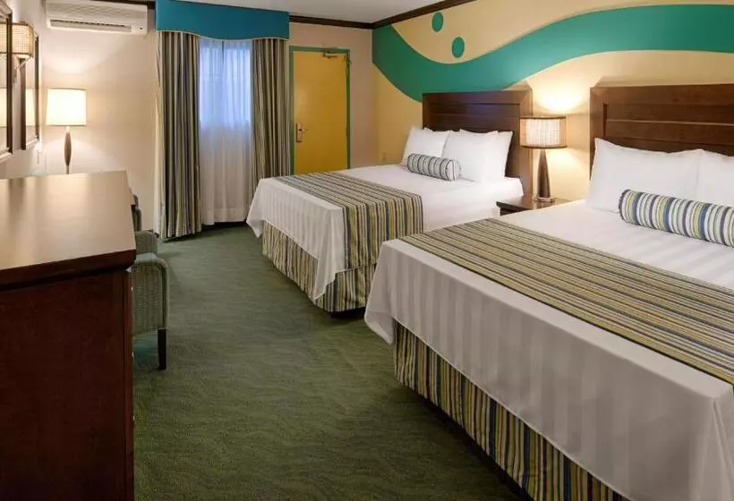اتاق استاندارد با چشم‌انداز استخر, Best Western Plus Port Ocall