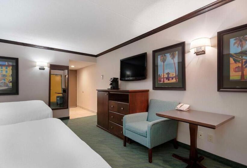 プールビュースタンダードルーム, Best Western Plus Port Ocall